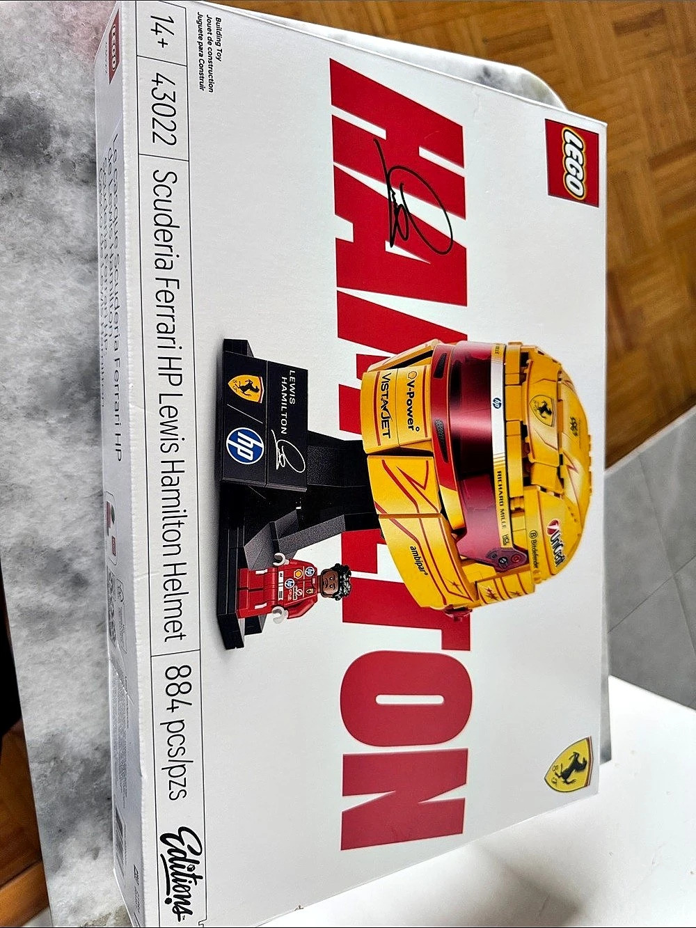 LEGO Ferrari 488 GTE “AF Corse #51” 42125 NIB
